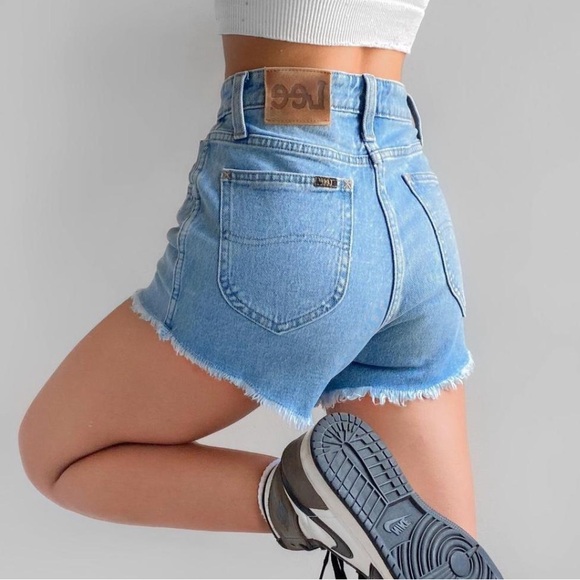 Lee Dark Blue Denim Shorts - Picture 1 of 4